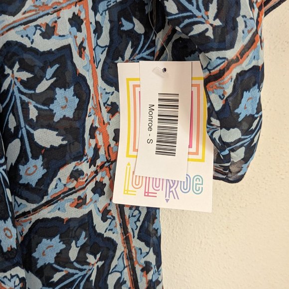 Lularoe Monroe Cover Up - Picture 4 of 7
